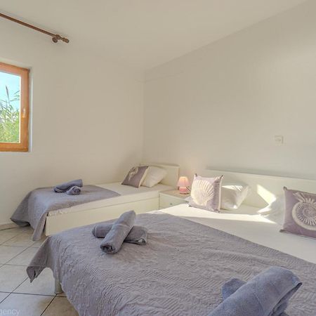 Bepic Quiet Location On A Beautiful Bay Metajna Exterior foto